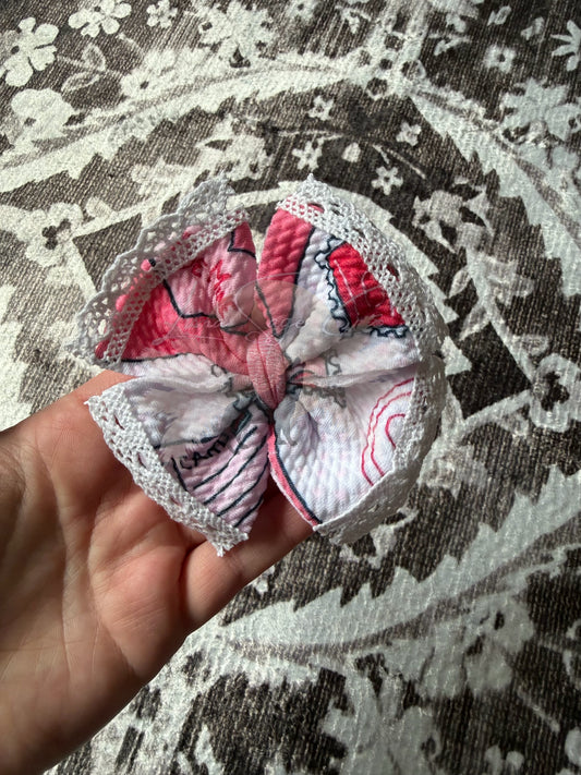 4” Clover (clip)